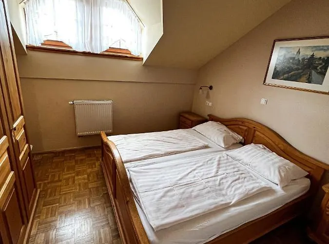 Smogavc Konukevi Zreče