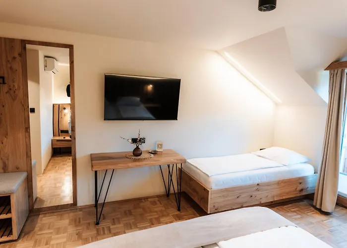 Smogavc 3* 즈코르녜즈레쎄